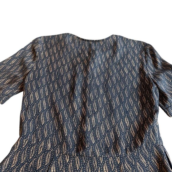 A.L.C. Button-Down Shift Dress 100% Silk Fun Print Short Sleeve Size 4 Women's - Picture 9 of 14